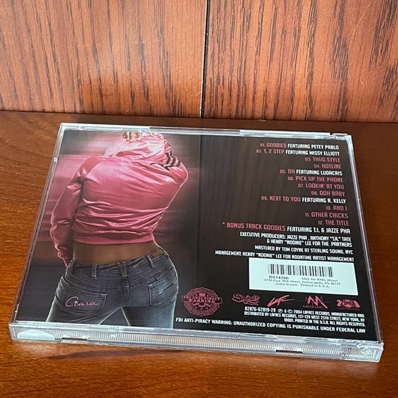 EUC, Ciara’s CD was her debut studio album released on September, 2004 by LaFace - Picture 4 of 6